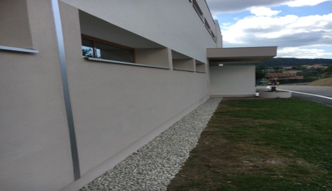 Isolation thermique extérieure école Solaize après travaux